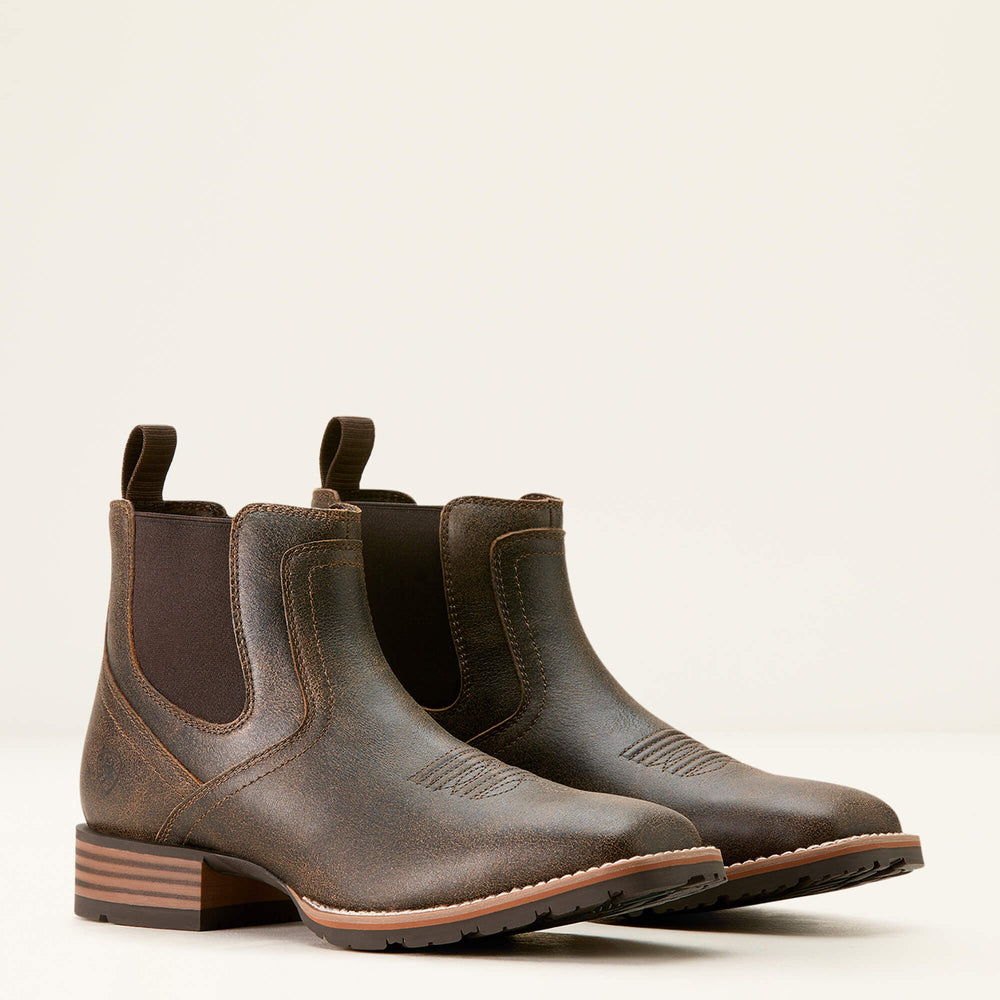 Hybrid Low Boy Wide Square Toe Chelsea Boot - Men