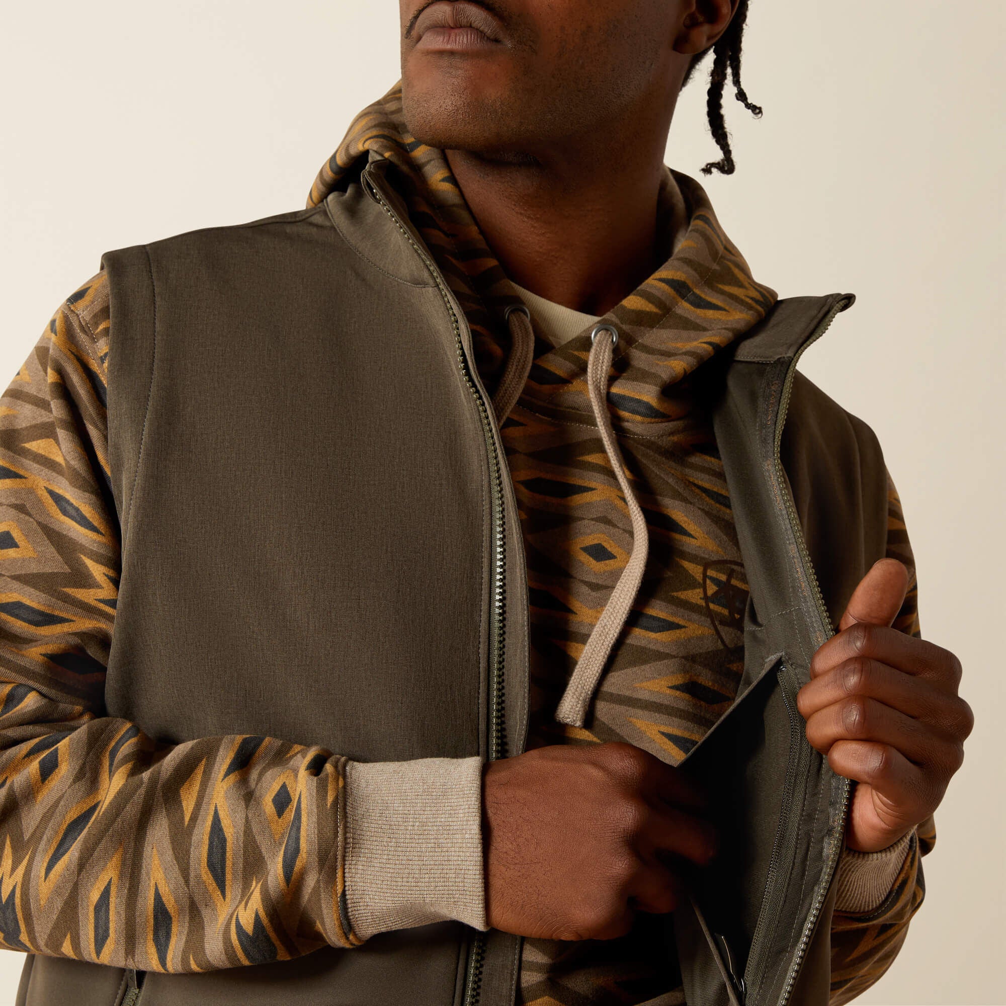 Logo Softshell Vest - Men