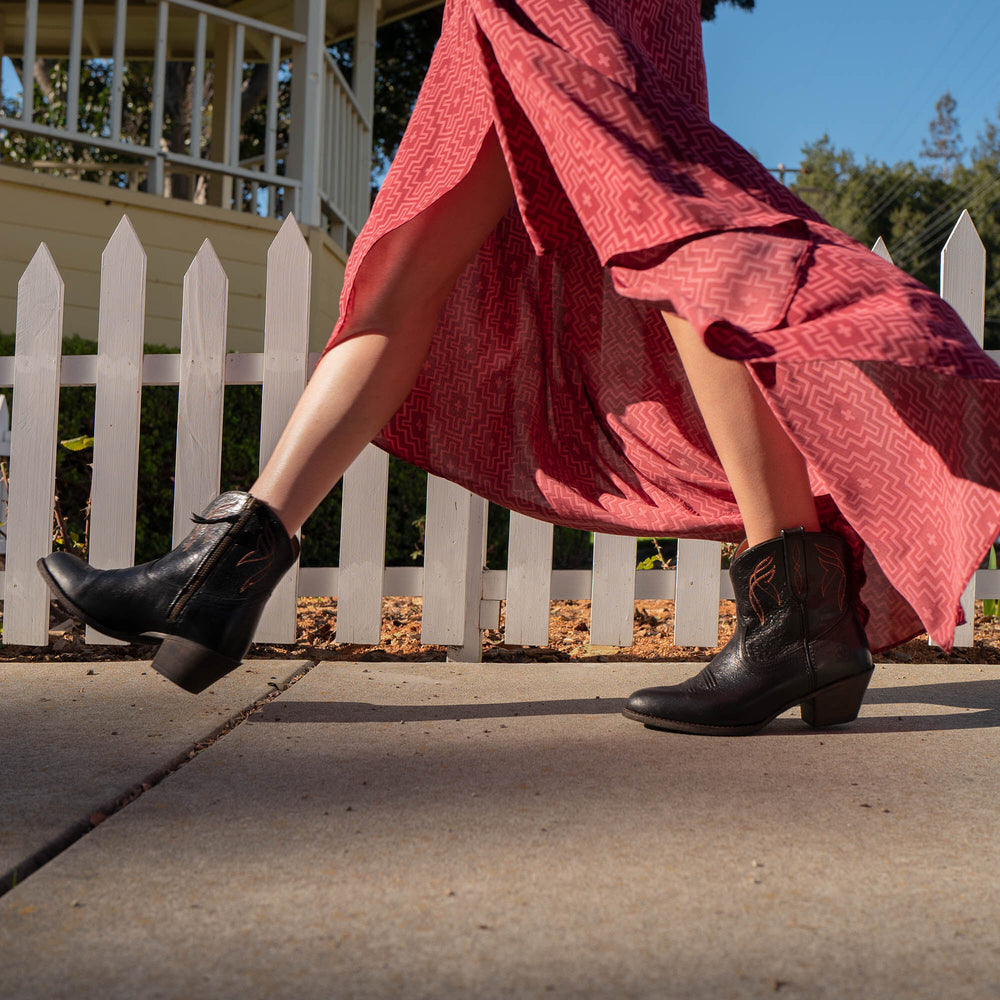 Darlin Western Boot - Women