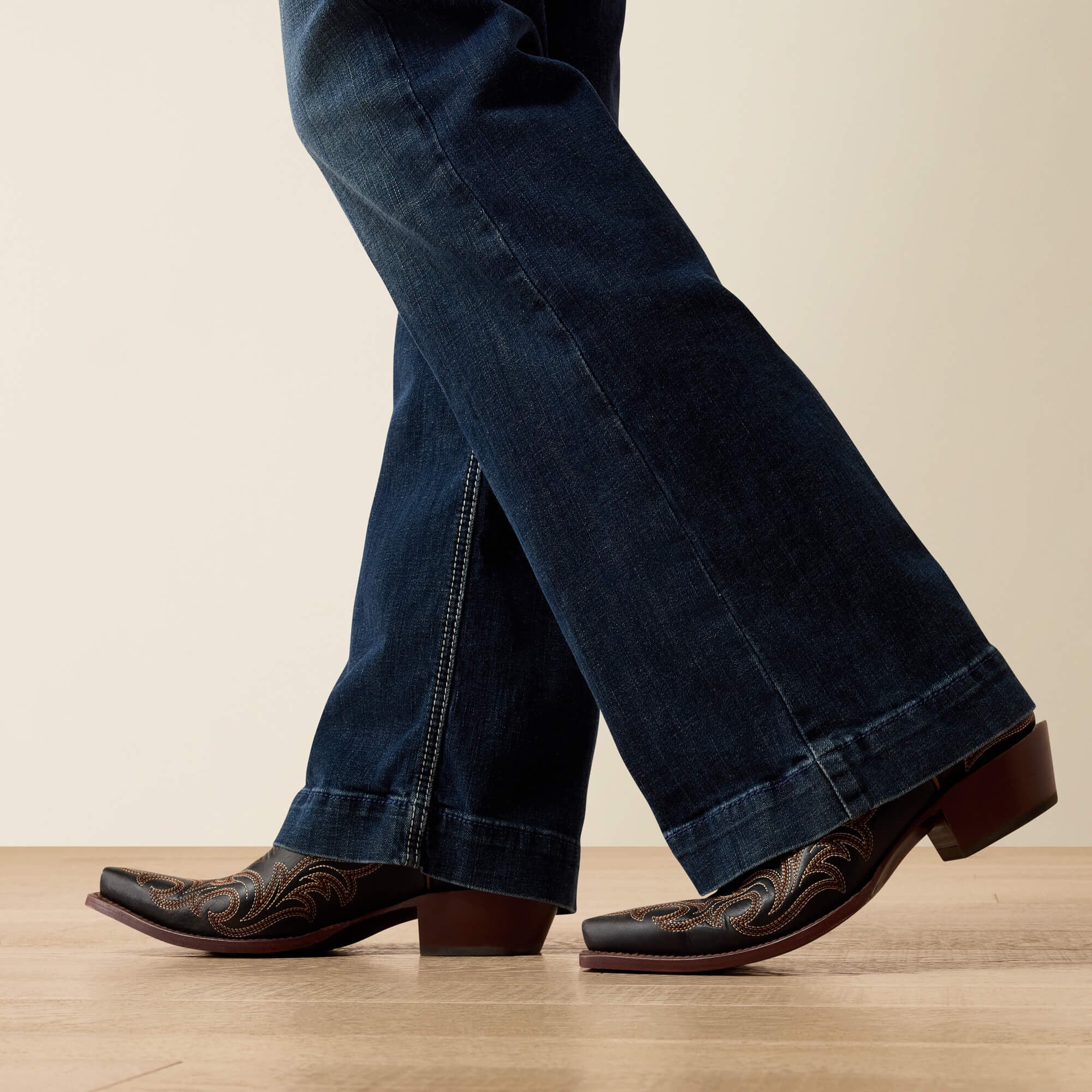 Trouser Perfect Rise Aisha Wide Leg Jean - Women|Trends