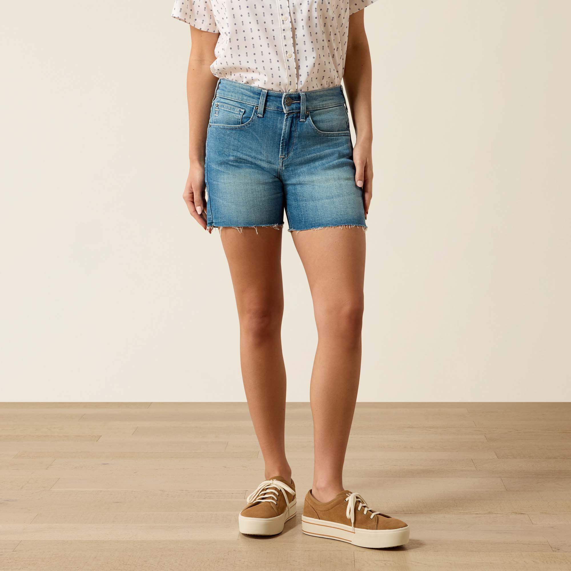 Perfect Rise Maren 5" Short - Women