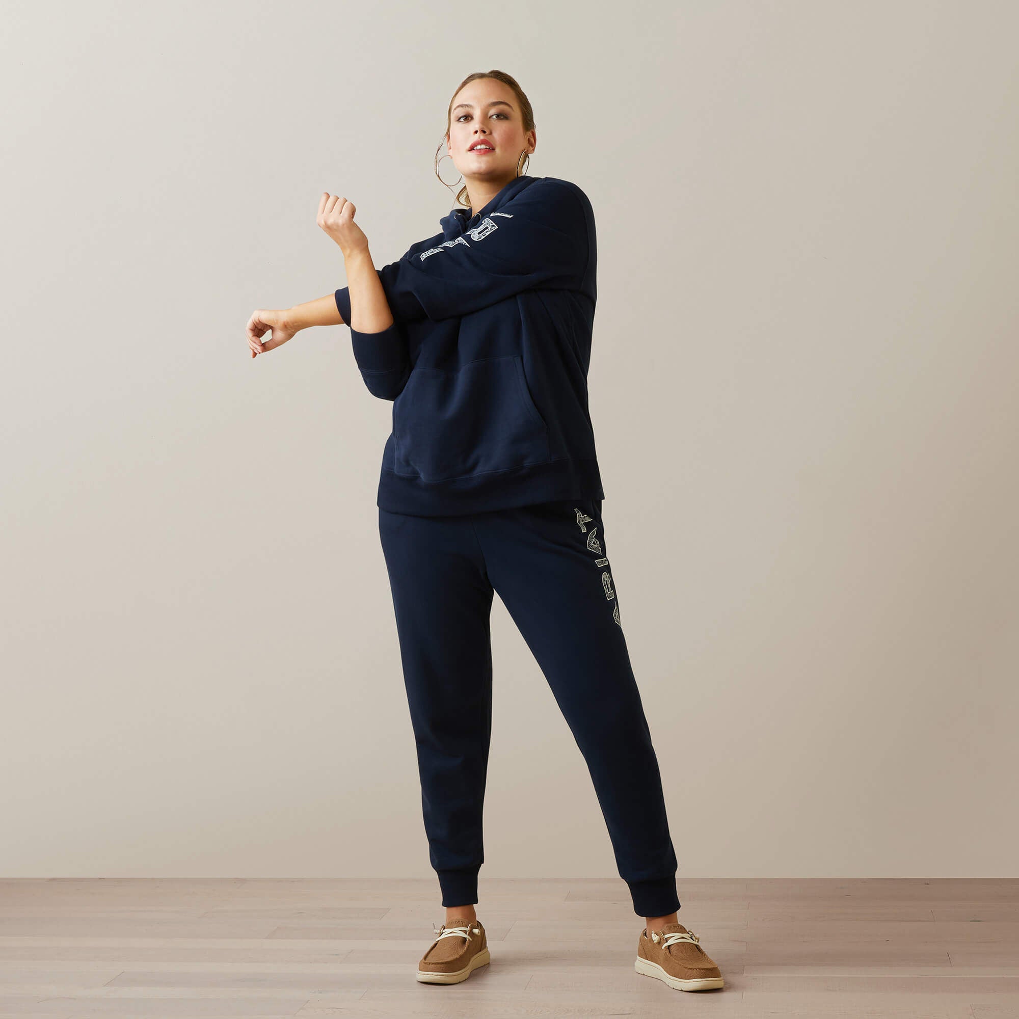 Ariat Logo Hoodie - Women