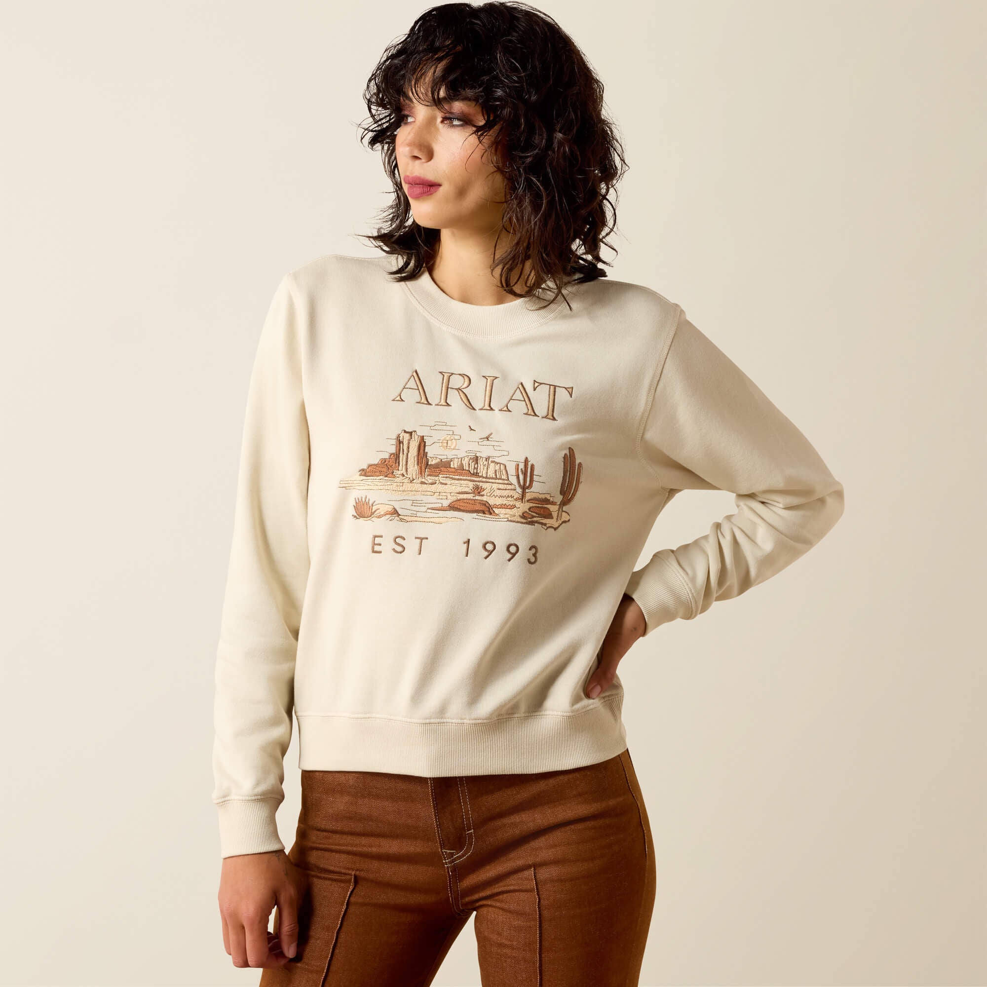 Essential Crew Sweatshirt - Women