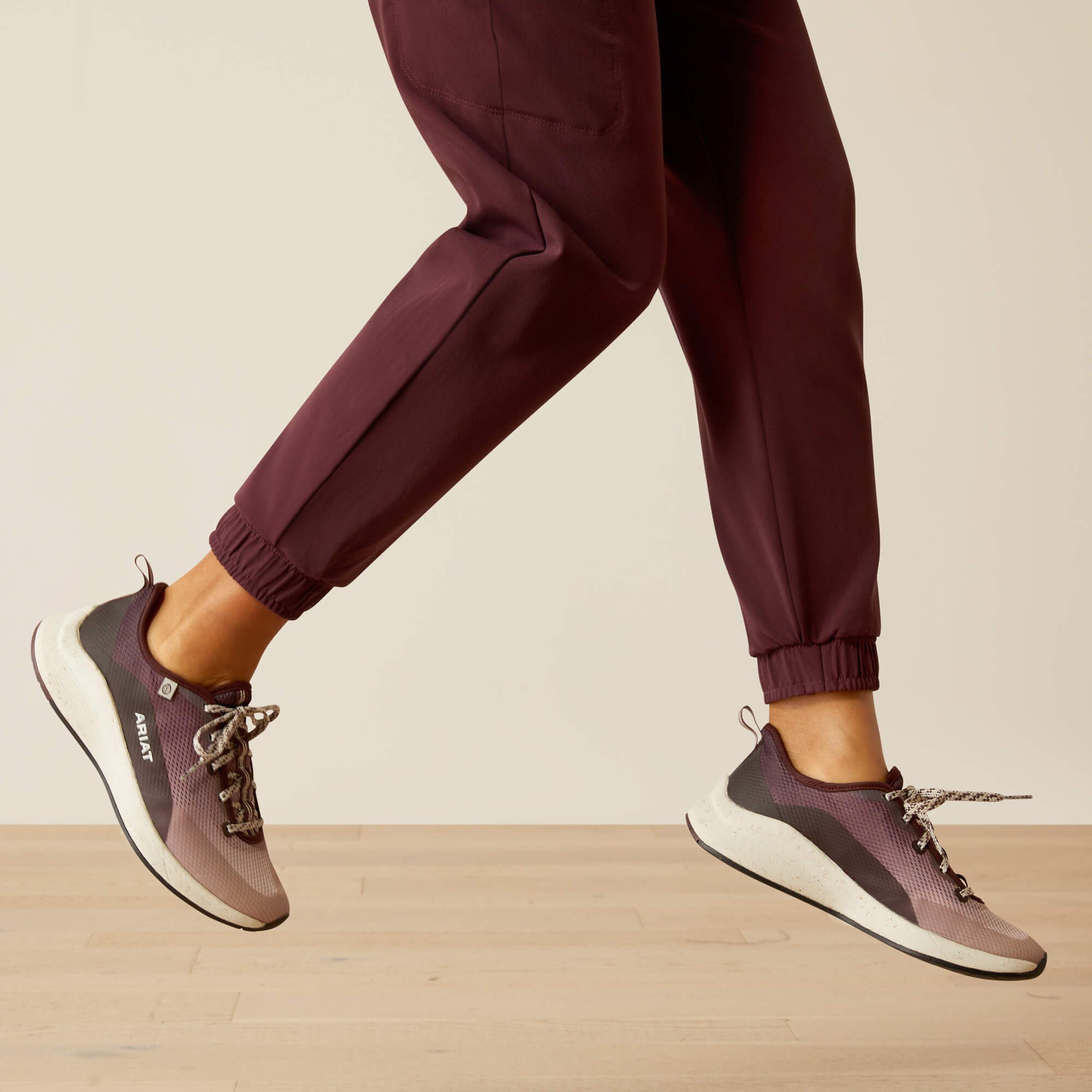 Blackwell Cargo Stretch Jogger Scrub Pant - Women