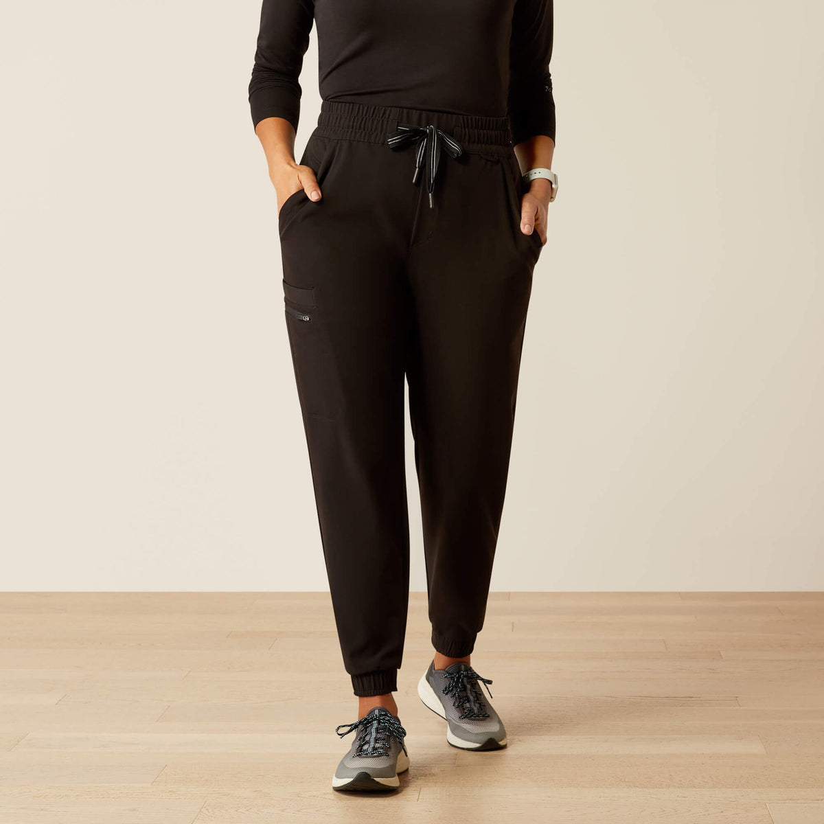 Blackwell Cargo Stretch Jogger Scrub Pant - Women