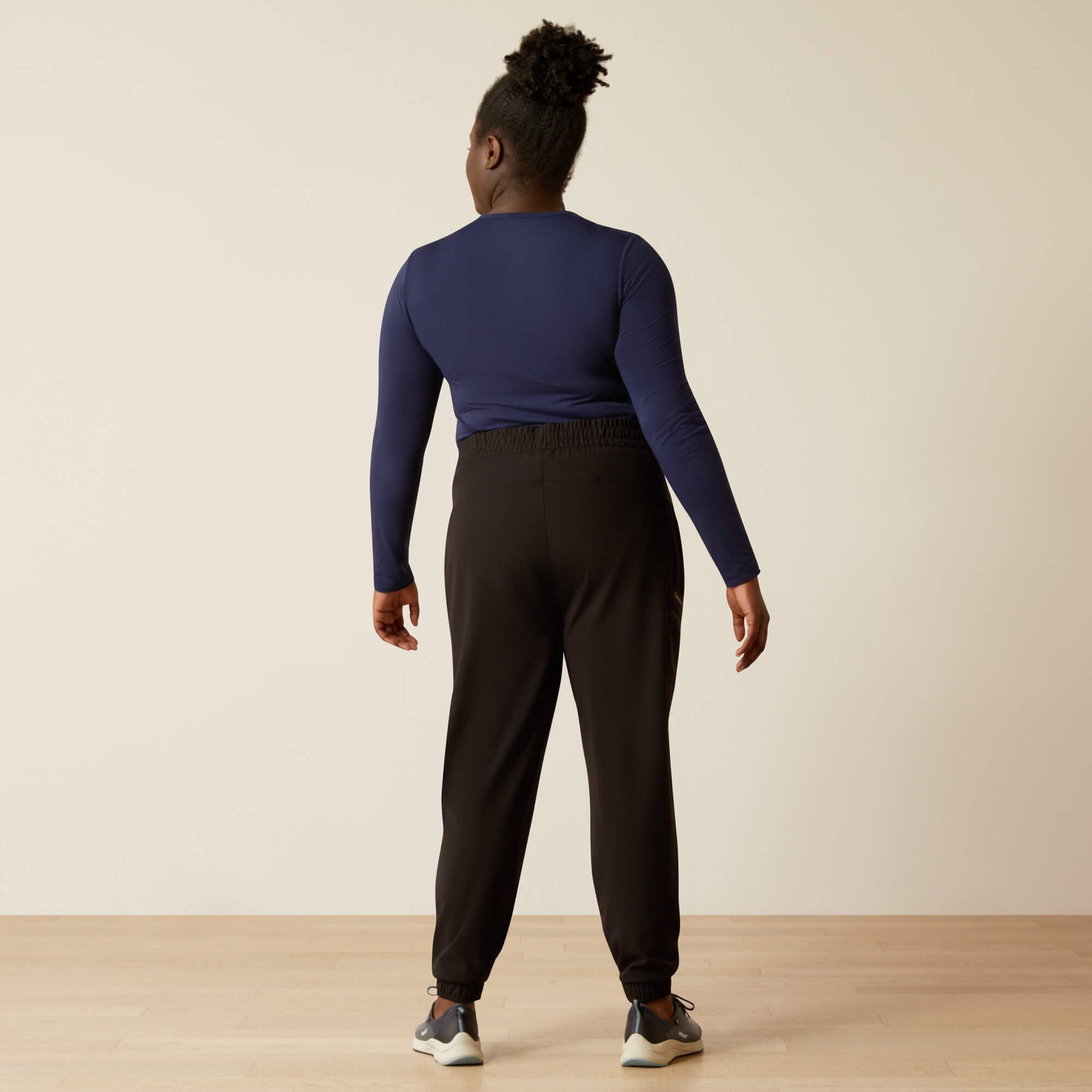 Blackwell Cargo Stretch Jogger Scrub Pant - Women