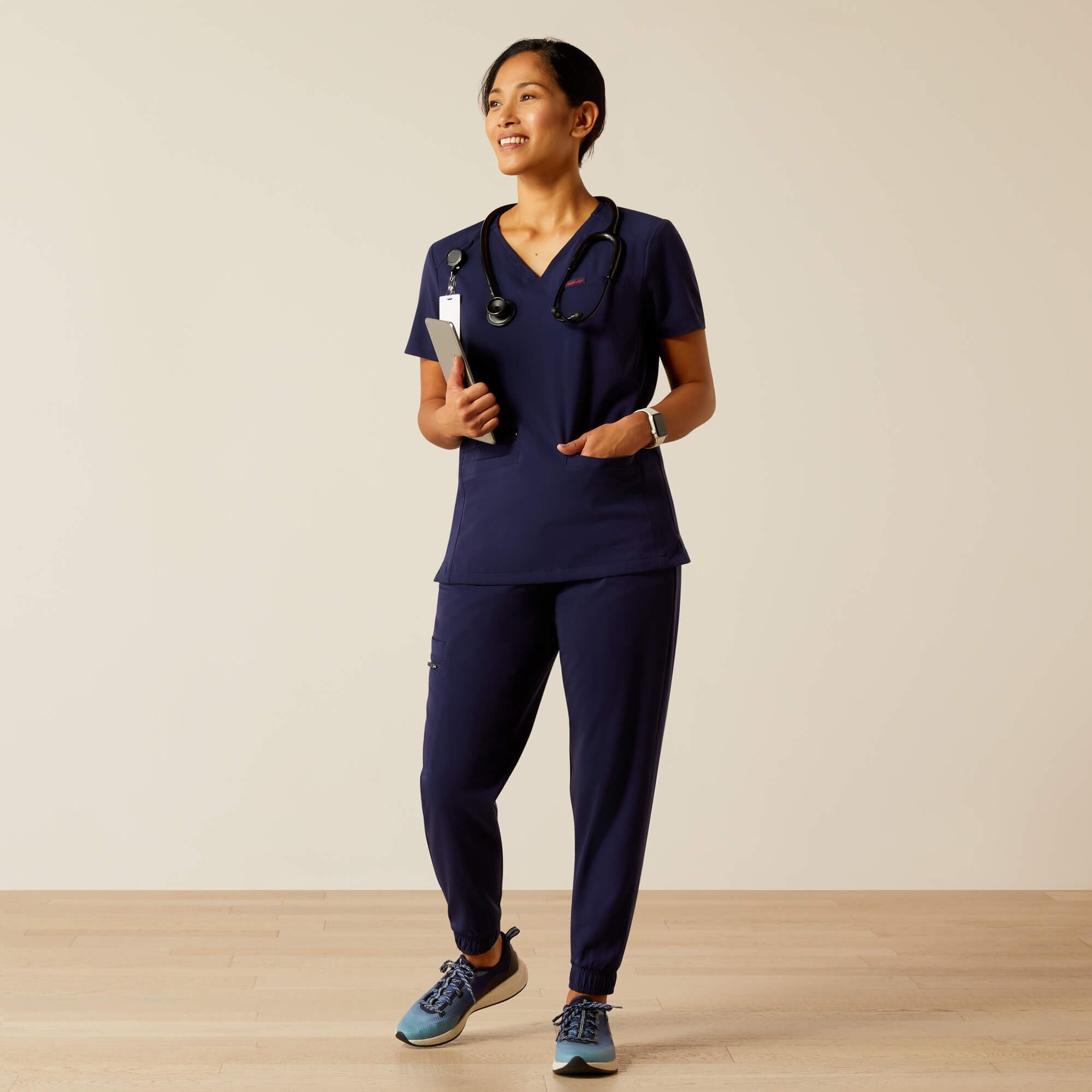 Clara 6 Pocket Scrub Top - Women