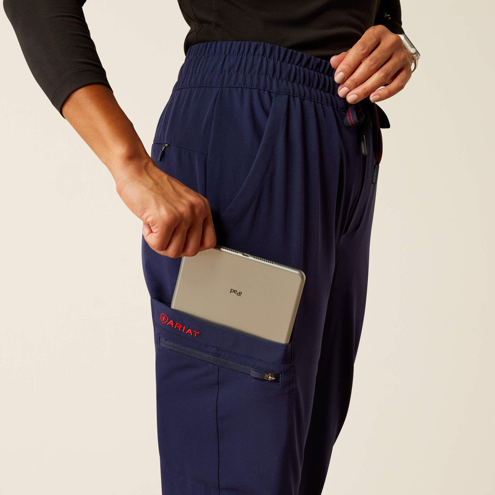 Blackwell Cargo Stretch Jogger Scrub Pant - Women