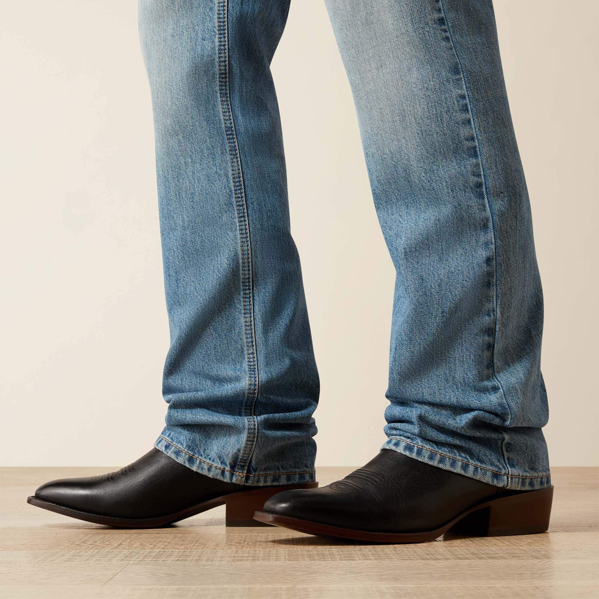 M5 Straight Gilroy Straight Leg Jean - Trends