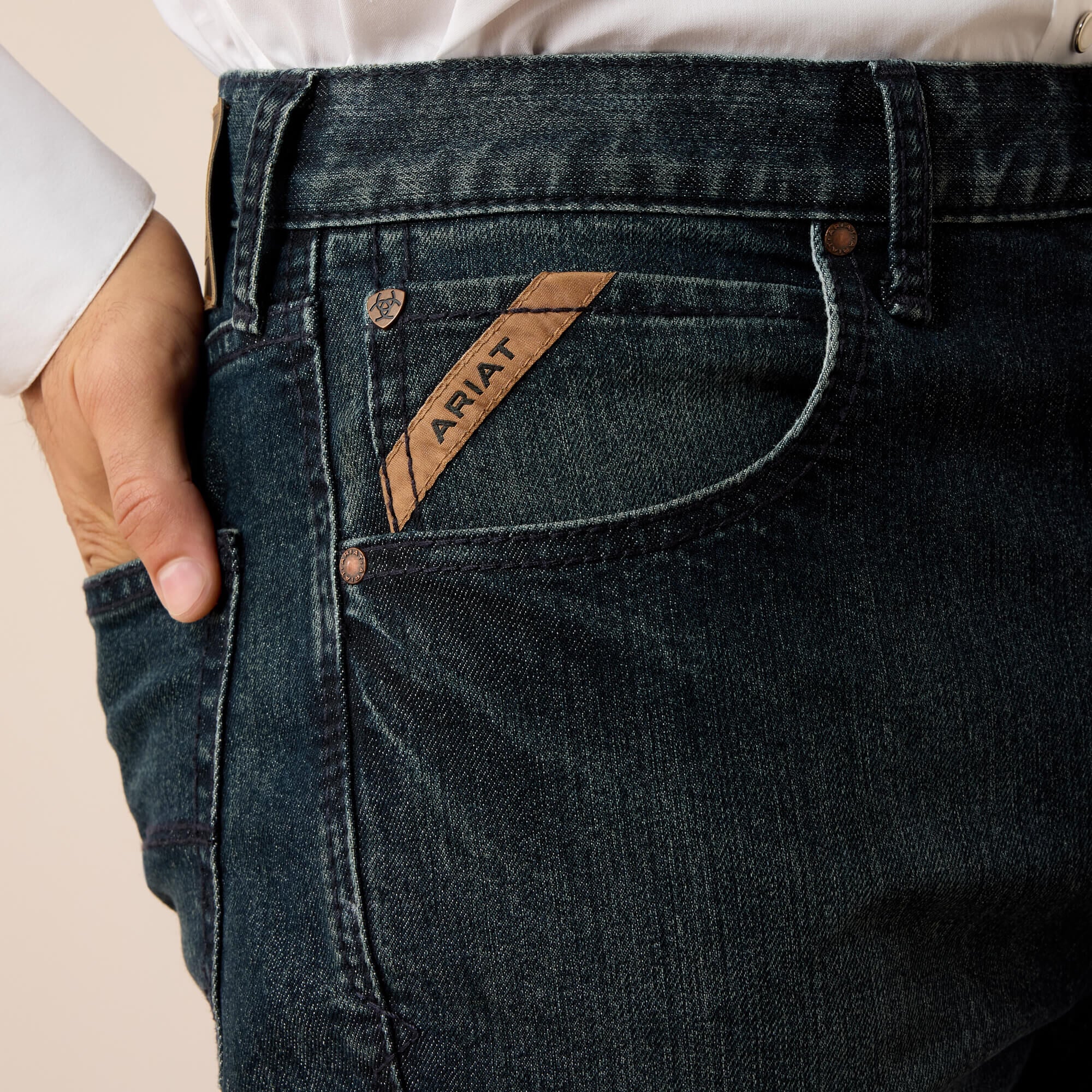 M7 Slim Hansen Classic Rise Straight Leg Jeans - Trends
