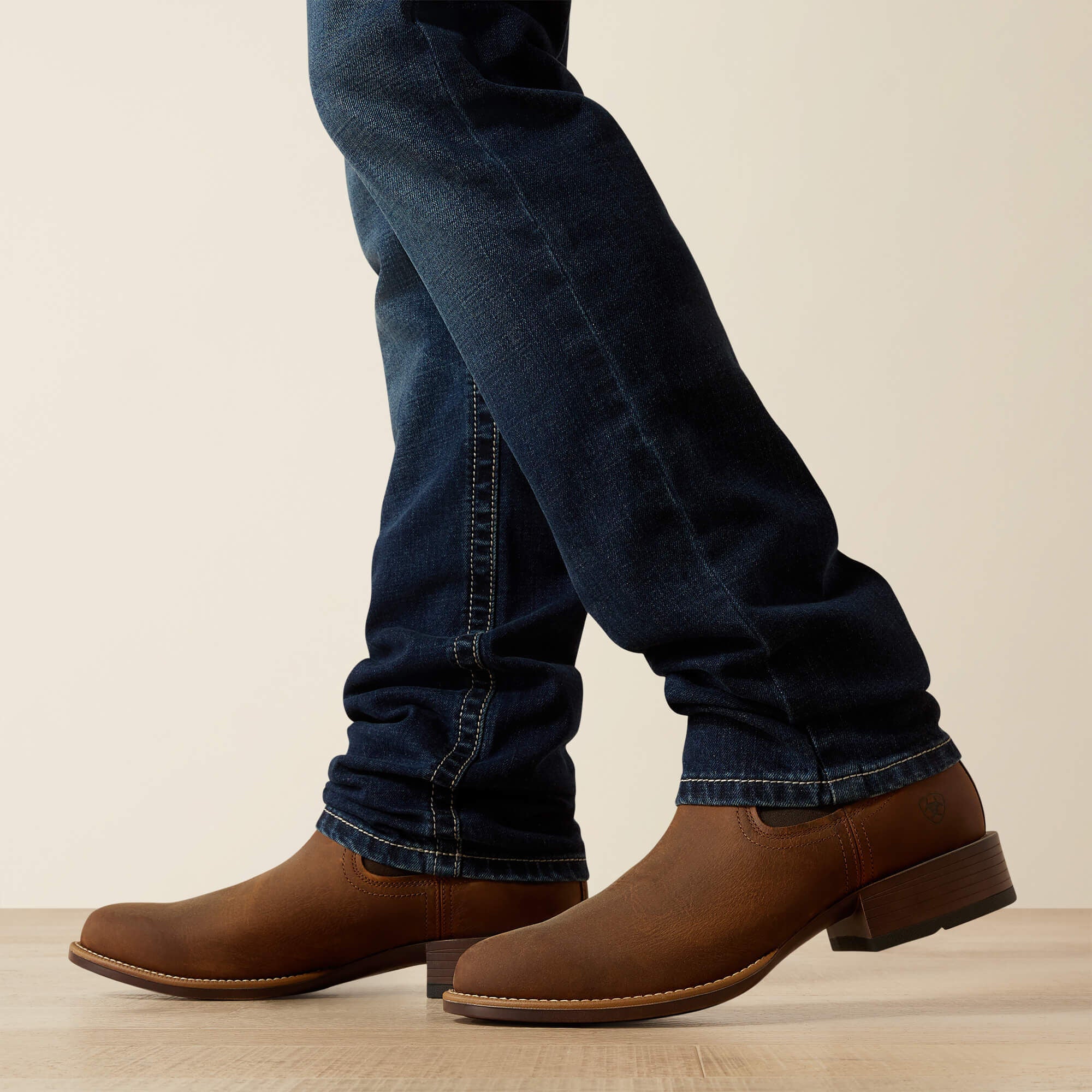 M8 Modern Jason Slim Leg Jeans - Trends