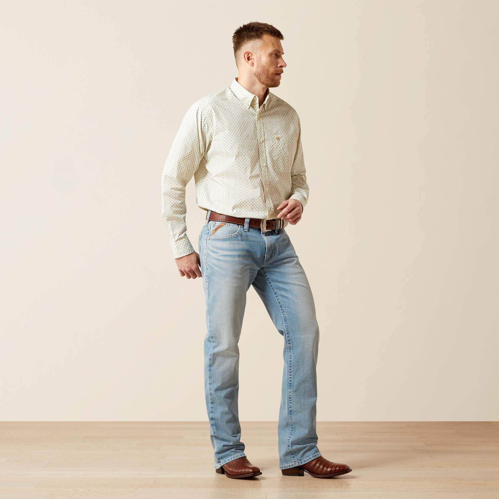 M4 Relaxed Lucas Straight Leg Jean - Trends