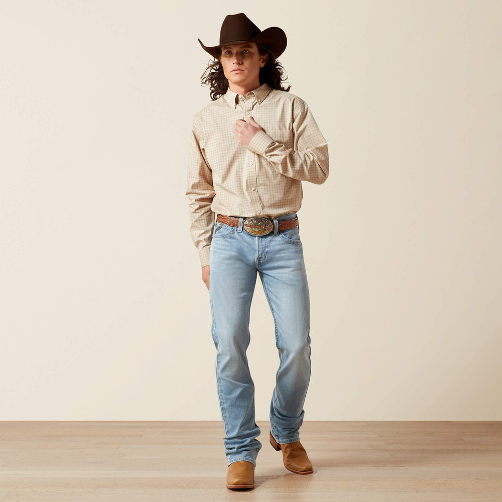 M7 Slim Carver Straight Leg Jean - Trends