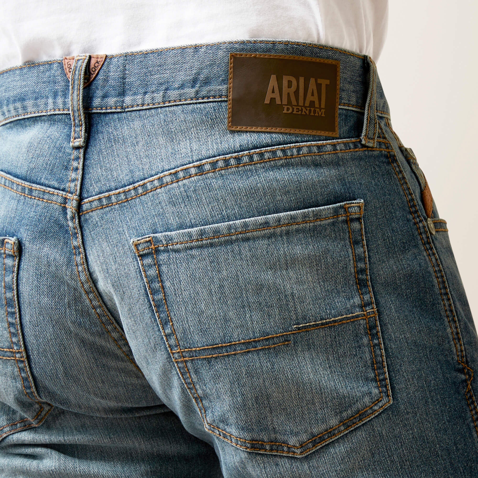 M5 Straight Hansen Straight Jean - Trends